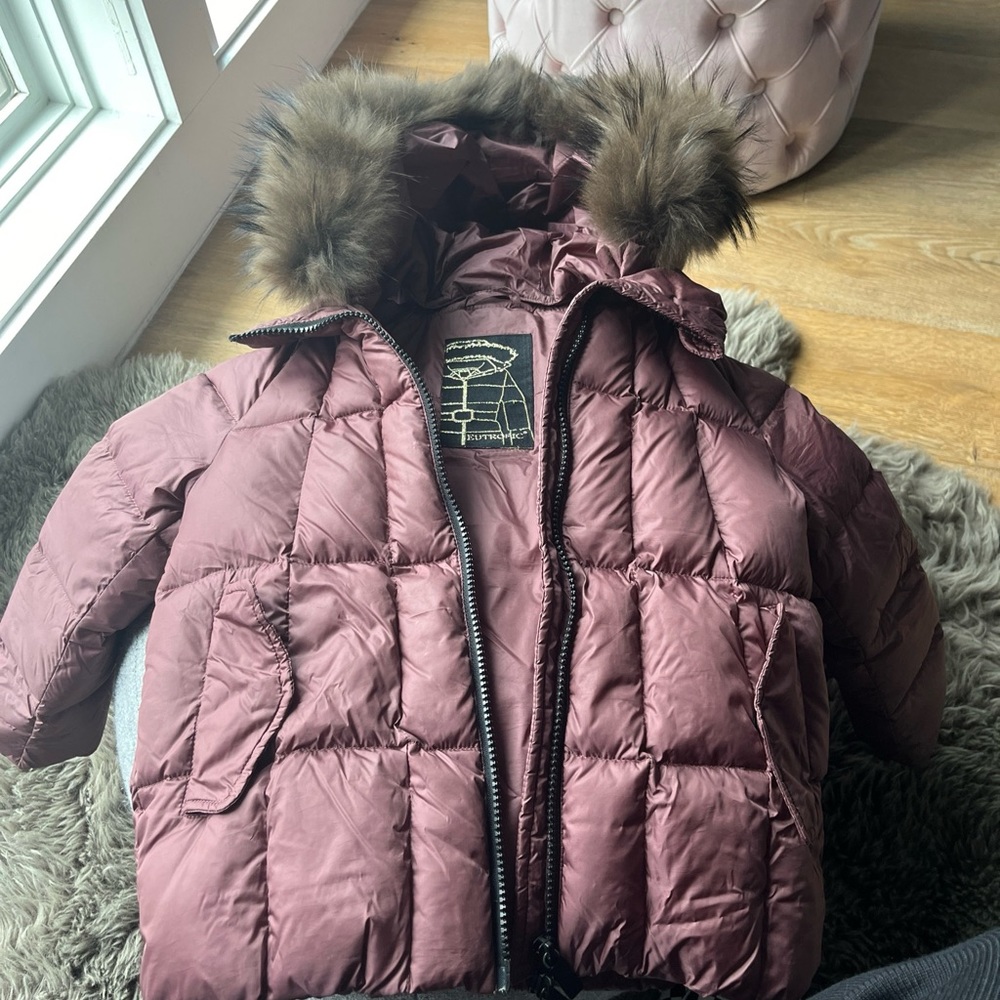 Genuine fur trim down puffer jacket for girls 3-4T original price $125 - Picture 4 of 7